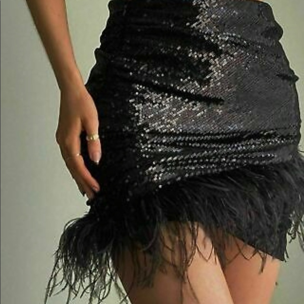 ZARA NEW BLACK LIMITED EDITION SEQUINNED SKIRT WITH FEATHER TRIM XL